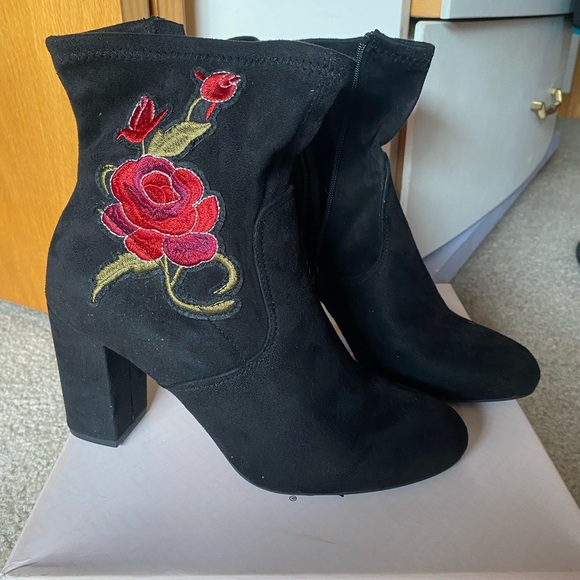 New Candies Magical boots Sz 7.5 - Picture 10 of 10